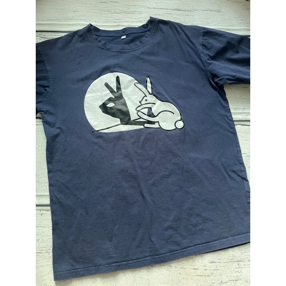 Shadow puppet tee